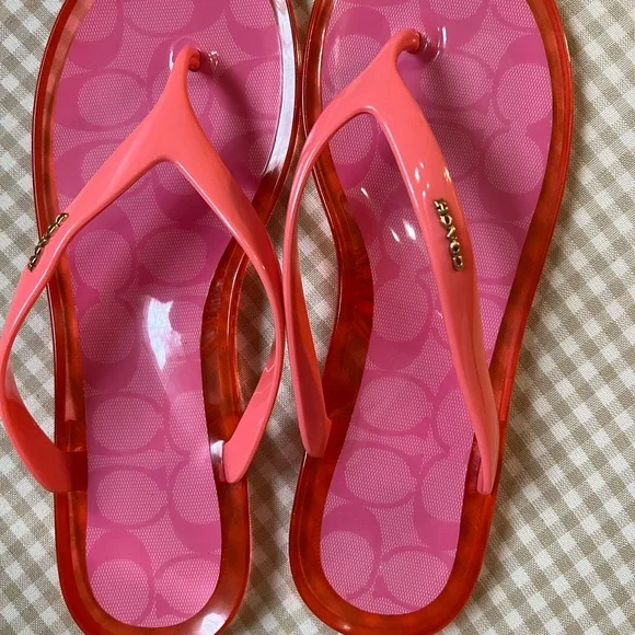 Coach Nisa Sandles Size 9 Pink Lemonade Rubber Instep & Sole - Picture 2 of 6